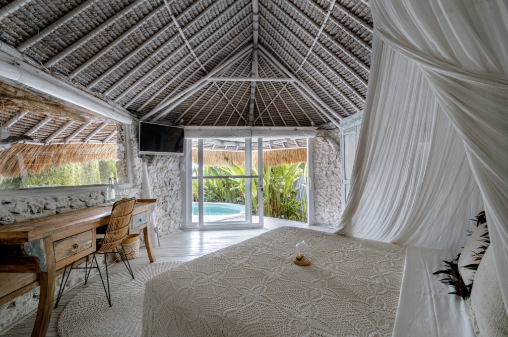 Bungalow with Private Pool 3